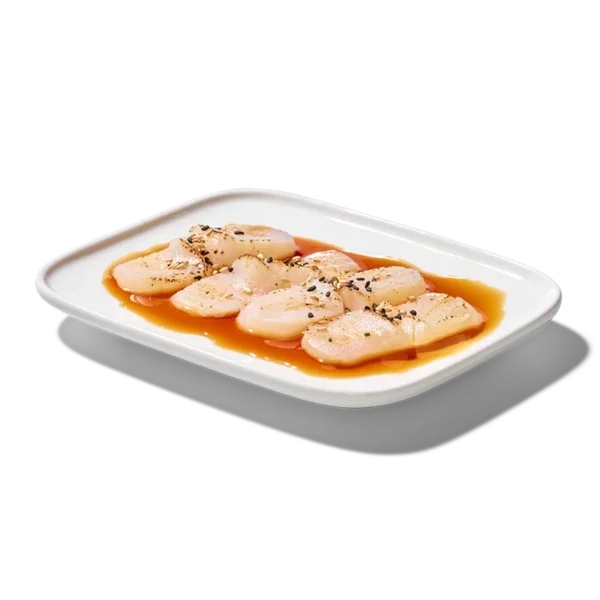 GRILLED SCALLOP SASHIMI 4PCS - kevyesti grillattu kampasimpukka